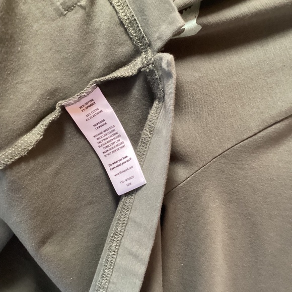 LNWOT Life Is Good * Crusher-Flex Boxy Hoodie * Women’s Small - Picture 4 of 5